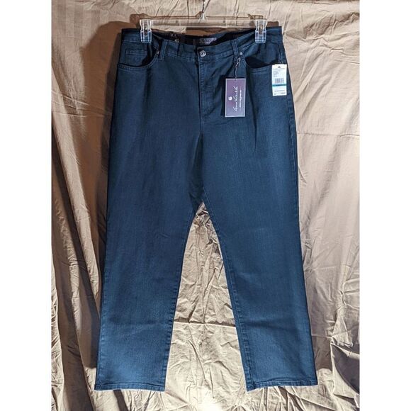 đNWTâWomen'sâGloria VanderbiltâAmandaâClassicâRiseâTaperedâLegâJeans - Picture 1 of 6